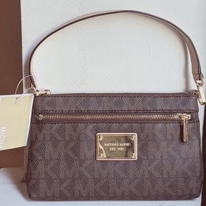 Michael Kors Jet Set Signature Large Wristlet